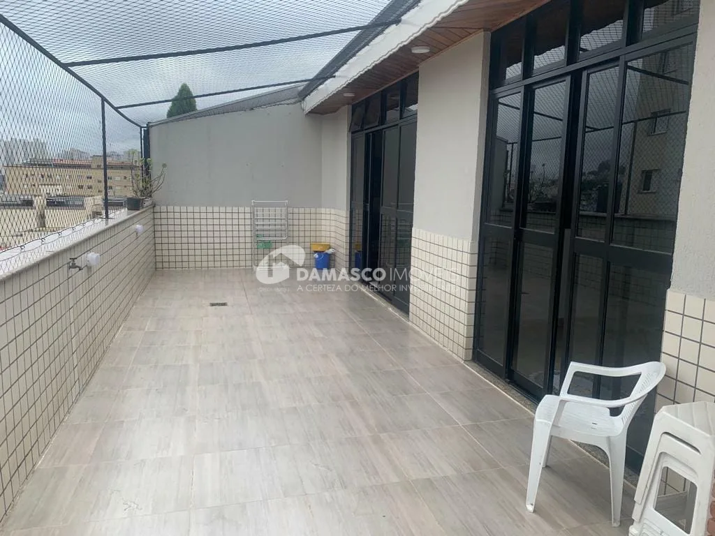 Cobertura à venda com 196 m² de área útil, 4 Quartos, 1 Suíte, 3 Vagas, Santa Maria, São Caetano do Sul - SP