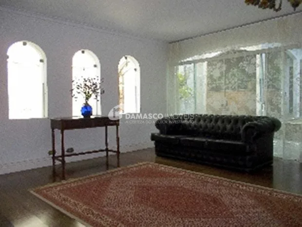 Sobrado à venda 5 Quartos, 4 Suites, 4 Vagas, 450M², Jardim São Caetano, São Caetano do Sul - SP