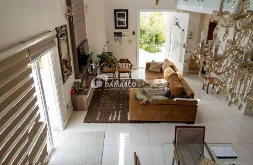 Sobrado à venda 4 Quartos, 3 Suites, 4 Vagas, 260M², Jardim São Caetano, São Caetano do Sul - SP