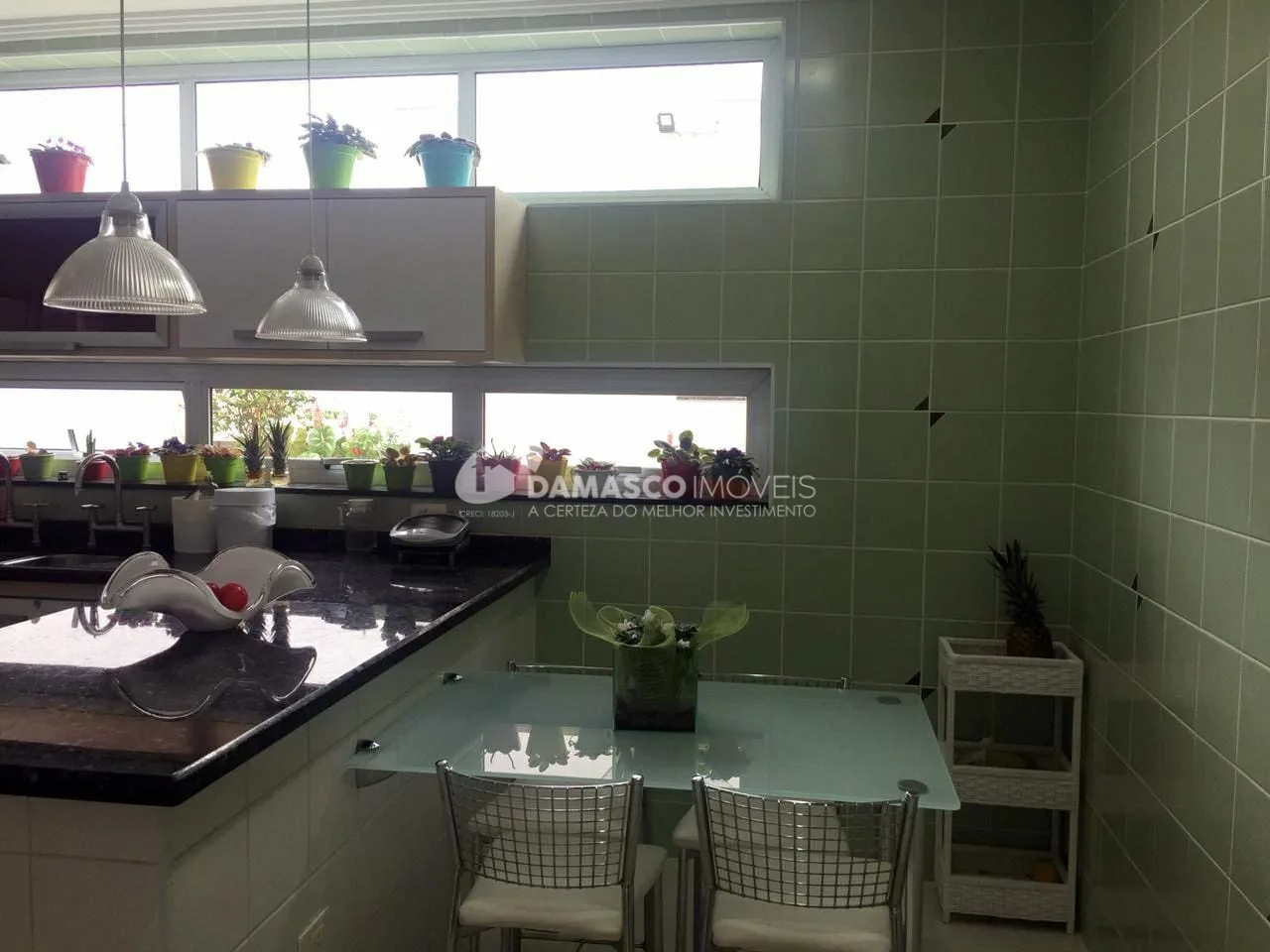 Sobrado para Locação 3 Quartos, 1 Suite, 4 Vagas, Santo Antônio, São Caetano do Sul - SP
