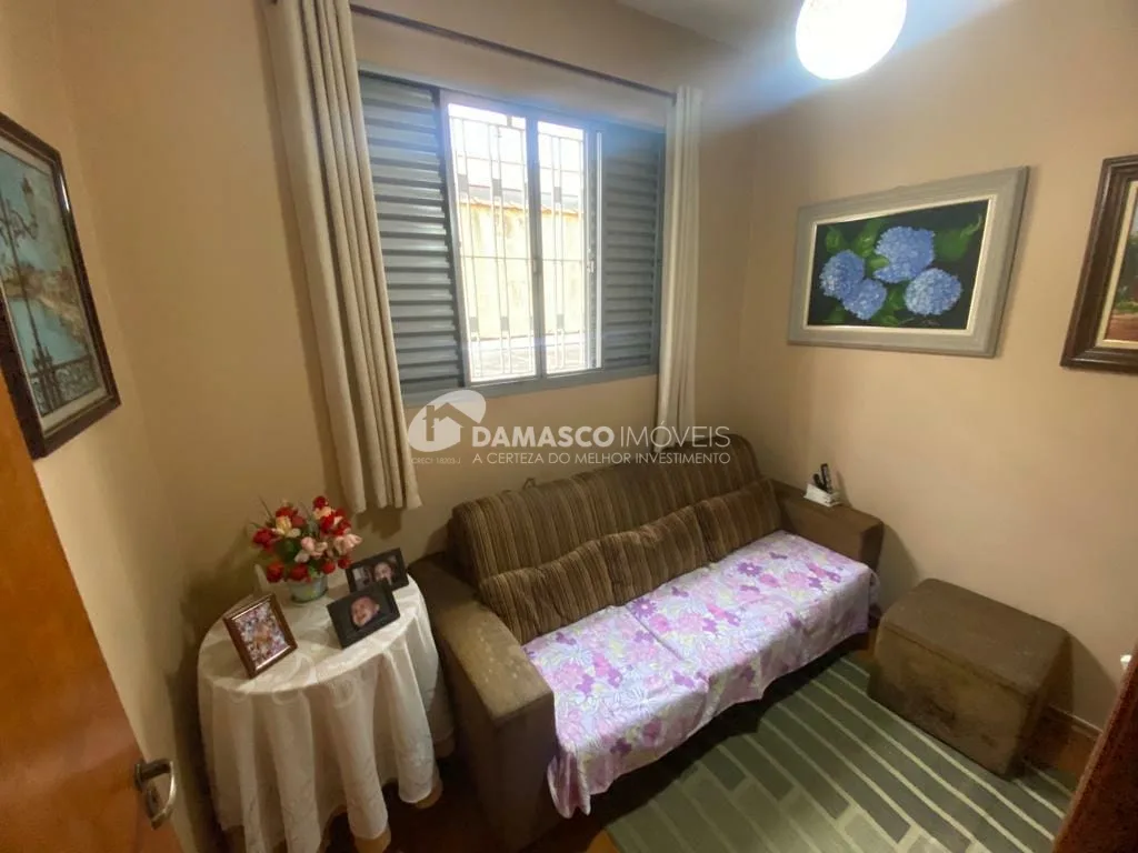 Casa à venda 2 Quartos, 3 Vagas, 258M², Campestre, Santo André - SP