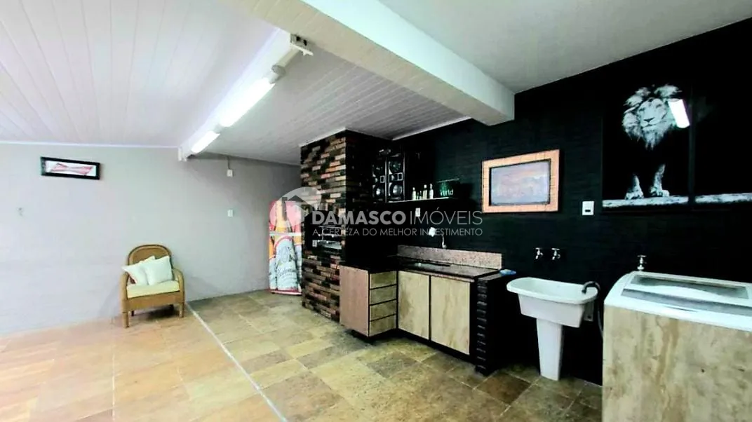 Sobrado à venda 2 Quartos, 1 Suite, 2 Vagas, 238M², Barcelona, São Caetano do Sul - SP