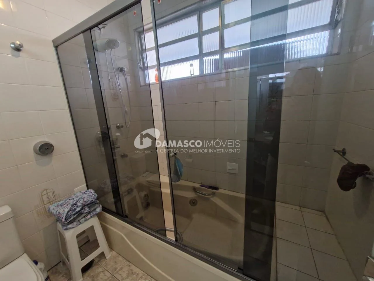 Sobrado à Venda no Barcelona, São Caetano do Sul | 3 Dormitórios | 1 Suíte | 3 Vagas