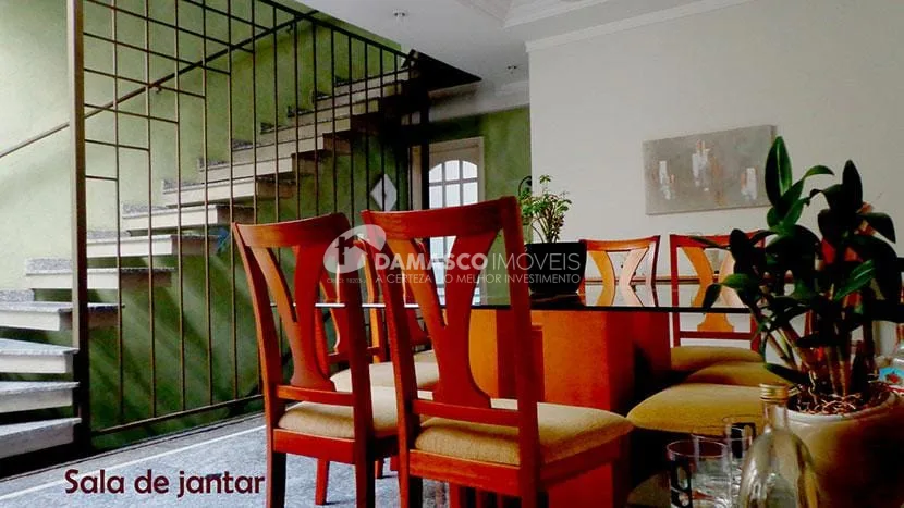 Sobrado à venda 3 Quartos, 3 Suites, 4 Vagas, Osvaldo Cruz, São Caetano do Sul - SP