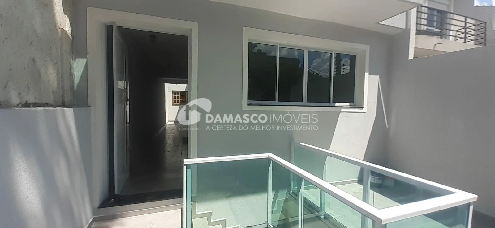Sobrado à venda 3 Quartos, 2 Vagas, 250M², Vila Monumento, São Paulo - SP