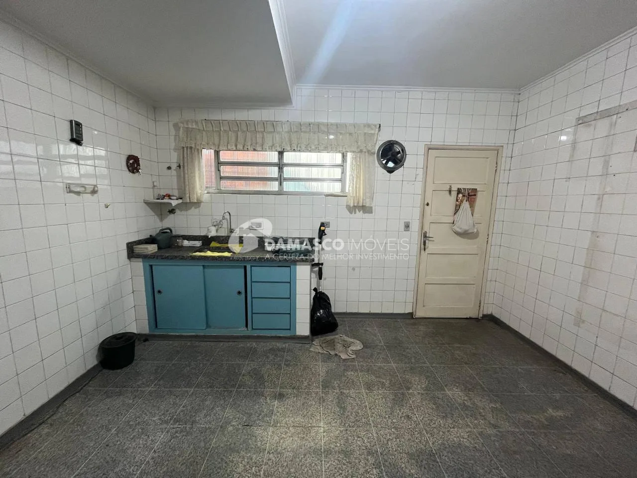 Sobrado à venda 3 Quartos, 1 Vaga, 130M², Campestre, Santo André - SP