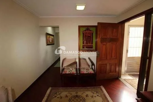 Sobrado à venda 3 Quartos, 1 Suite, 3 Vagas, 250M², Vila Alpina, São Paulo - SP