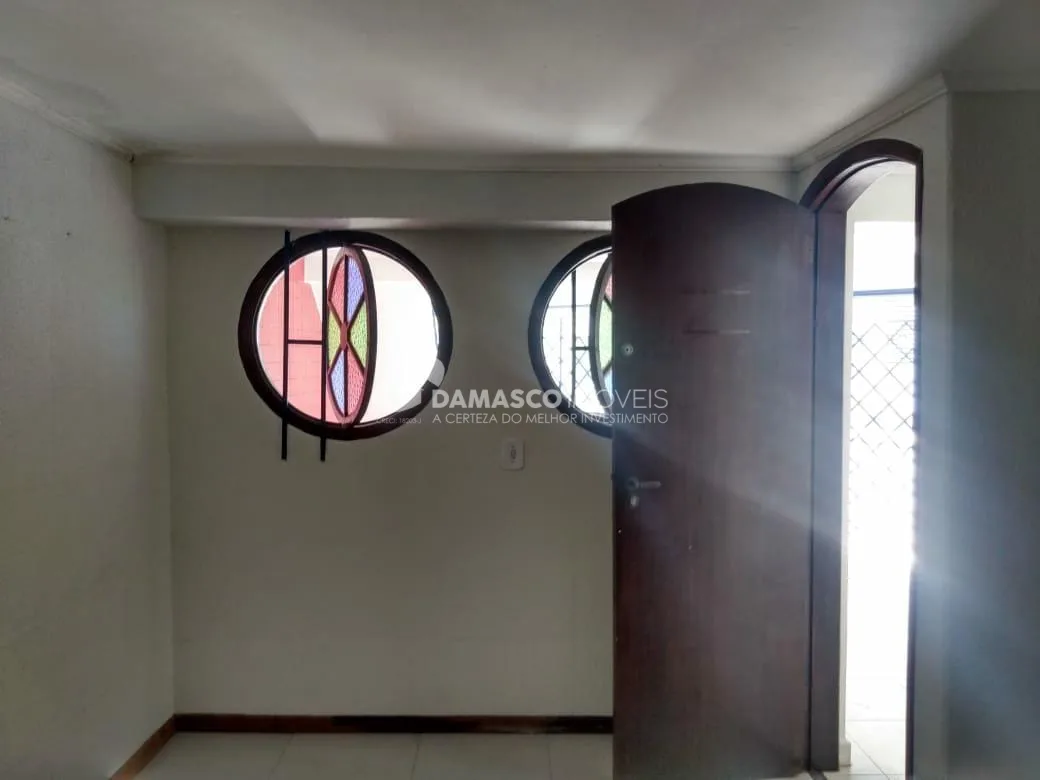 Sobrado à venda 3 Quartos, 2 Vagas, 151M², Campestre, Santo André - SP