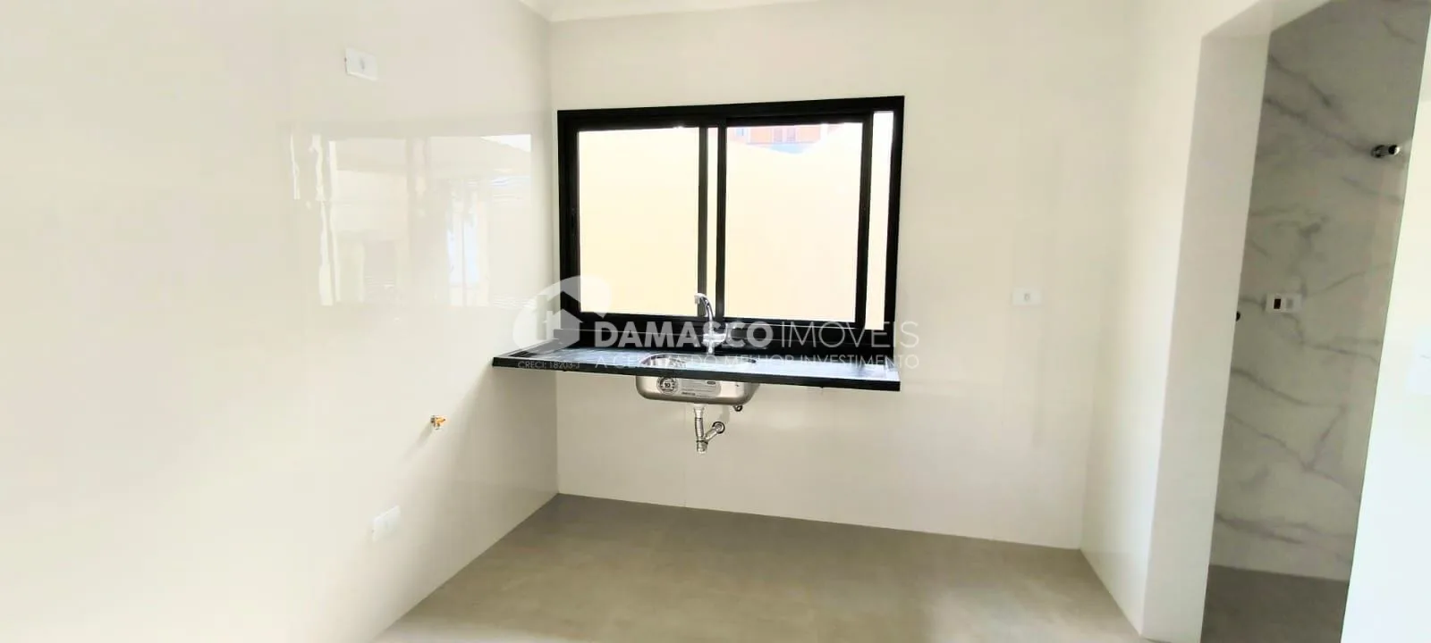 Sobrado, 3 suítes, 188m², Olímpico