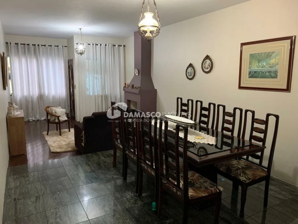 Sobrado à venda 3 Quartos, 1 Suite, 3 Vagas, 307M², Santa Maria, São Caetano do Sul - SP