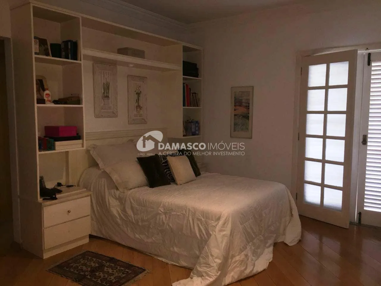 Sobrado à venda 3 Quartos, 3 Suites, 2 Vagas, 223M², Olímpico, São Caetano do Sul - SP