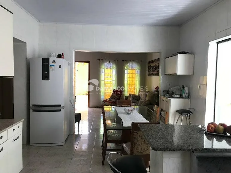 Casa à venda 3 Quartos, 3 Vagas, 250M², Jardim Jaqueira, Caraguatatuba - SP