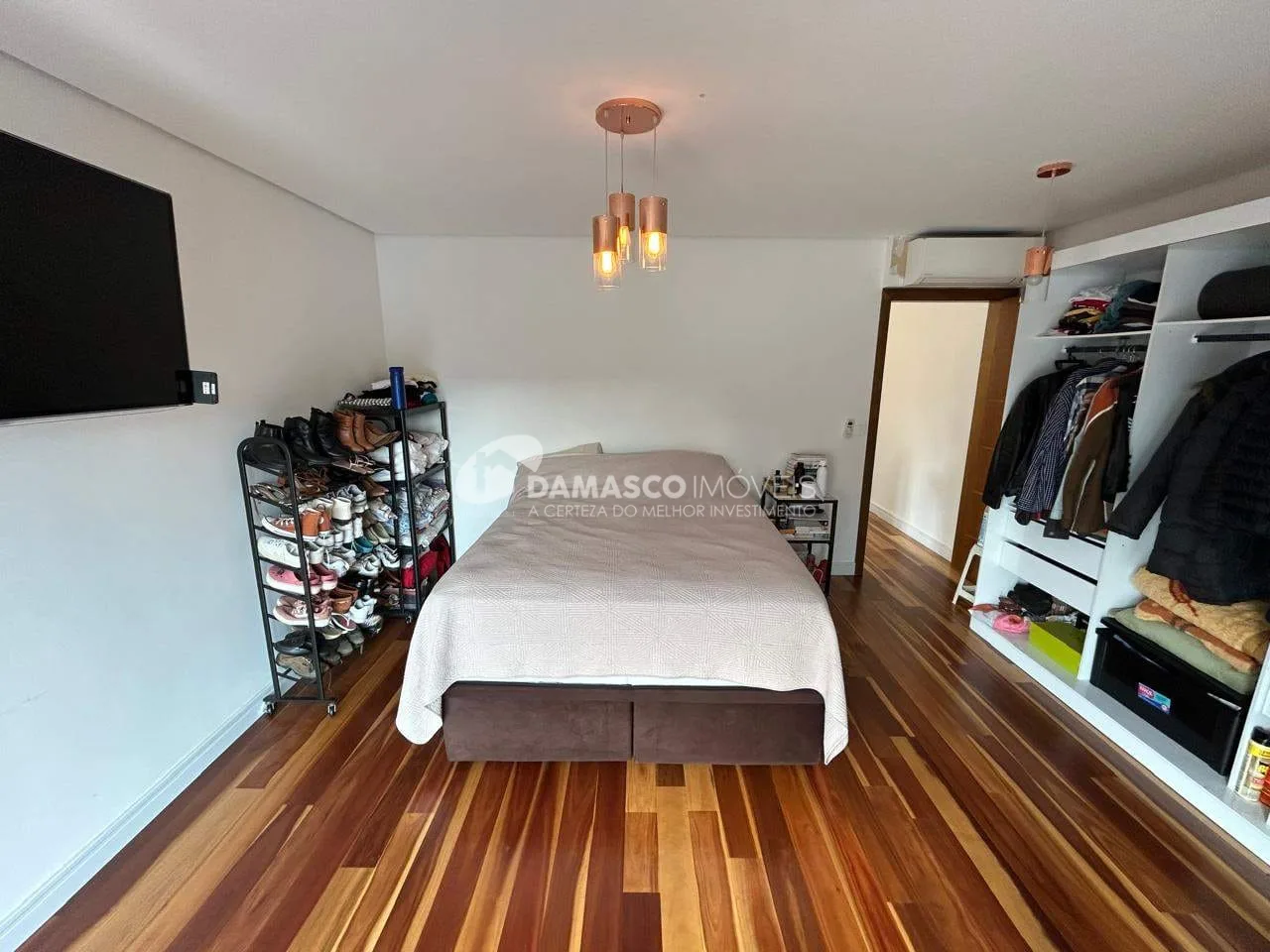 Casa à venda, 3 dorm, 4 vagas,  Olímpico, São Caetano do Sul, SP