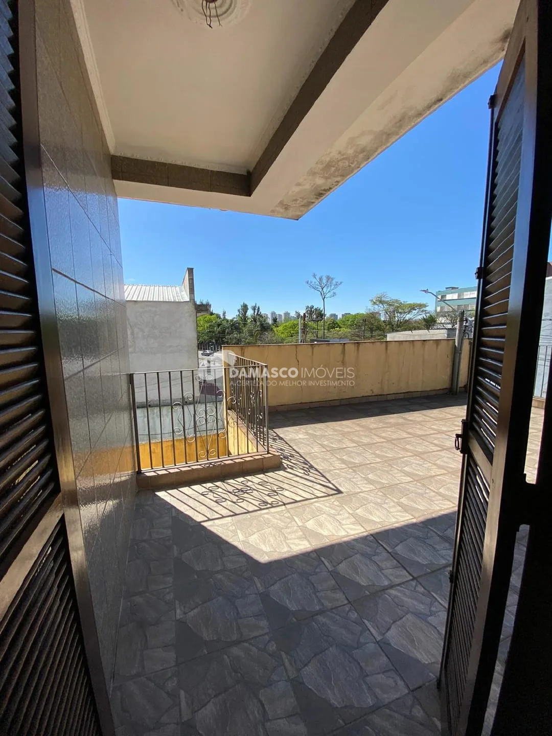 Sobrado à venda 3 Quartos, 1 Suite, 2 Vagas, 195M², Vila Alpina, São Paulo - SP