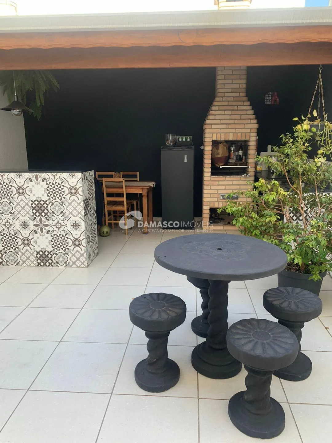 Sobrado à venda 4 Quartos, 2 Suites, 4 Vagas, 360M², Barcelona, São Caetano do Sul - SP