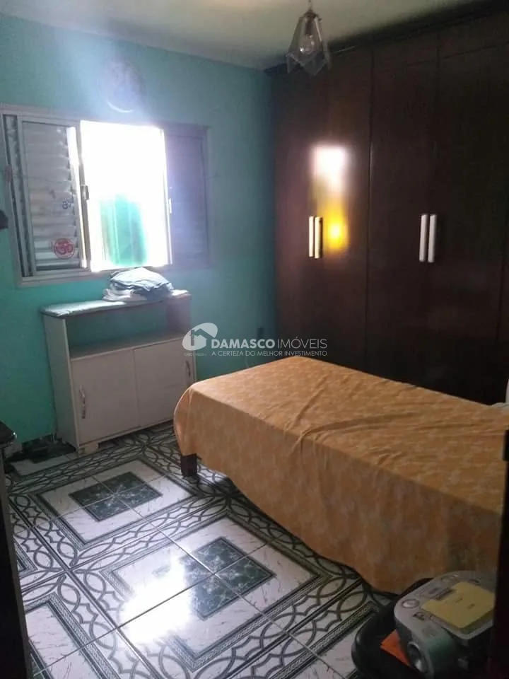 Sobrado à venda 2 Quartos, 1 Suite, 4 Vagas, 211M², Cerâmica, São Caetano do Sul - SP