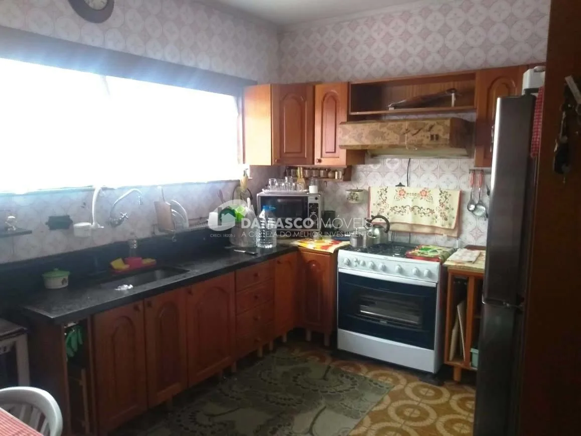 Sobrado à venda 3 Quartos, 1 Suite, 2 Vagas, 238M², Centro, Santo André - SP