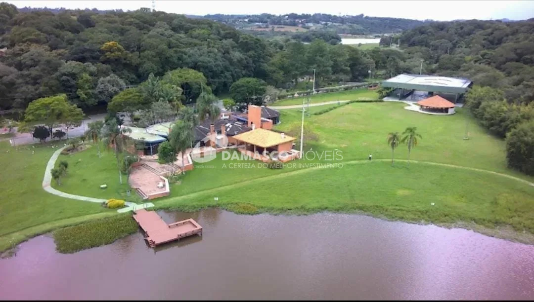 Casa à venda 3 Quartos, 3 Suites, 450M², Avenida Estrutural Leste, Ibiúna - SP