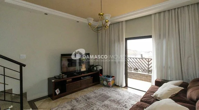 Sobrado à venda 2 Quartos, 2 Suites, 2 Vagas, 238M², Vila Califórnia, São Paulo - SP