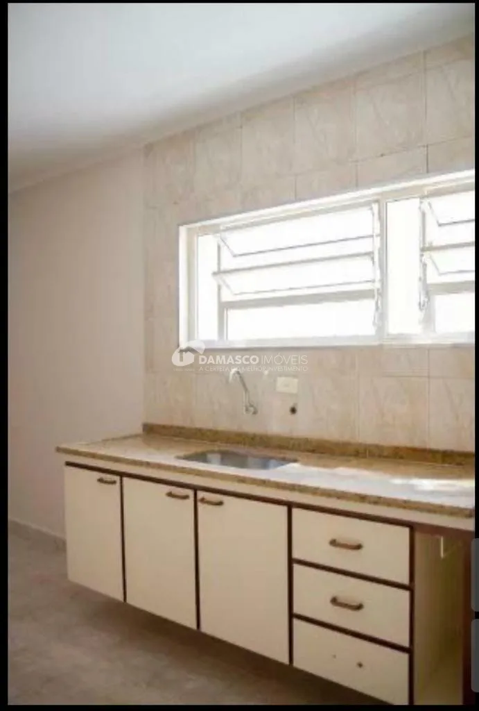 Sobrado à venda 3 Quartos, 4 Vagas, 197 m², Nova Gerty, São Caetano do Sul - SP