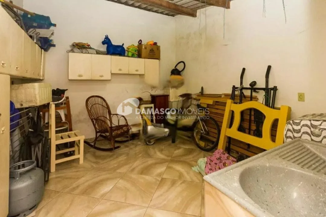 Casa à venda 3 Quartos, 2 Vagas, Jardim Ana Rosa, São Paulo - SP