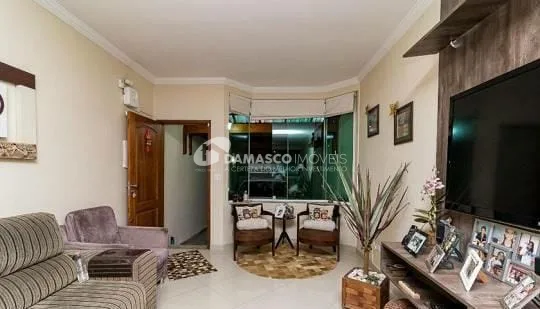 Sobrado à venda 3 Quartos, 1 Suite, 2 Vagas, Vila Alpina, São Paulo - SP