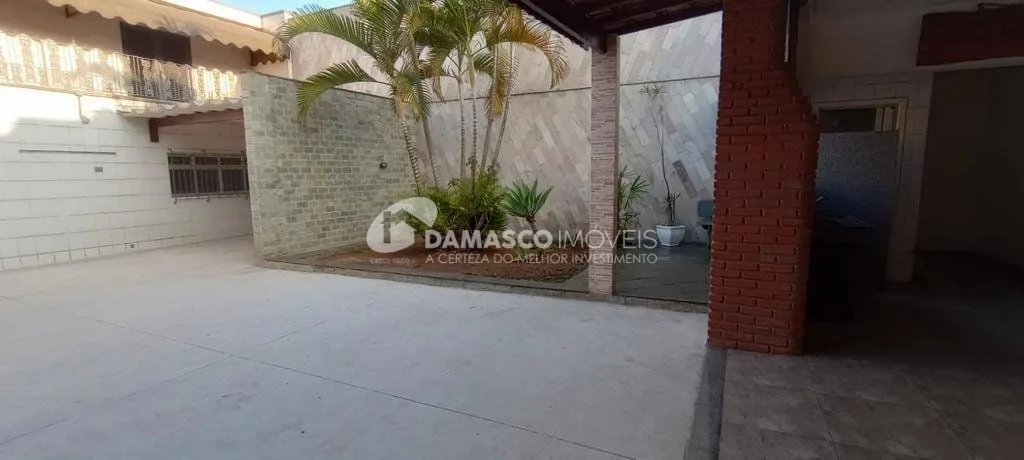 Sobrado à venda, Jardim Teresa, São Paulo, SP