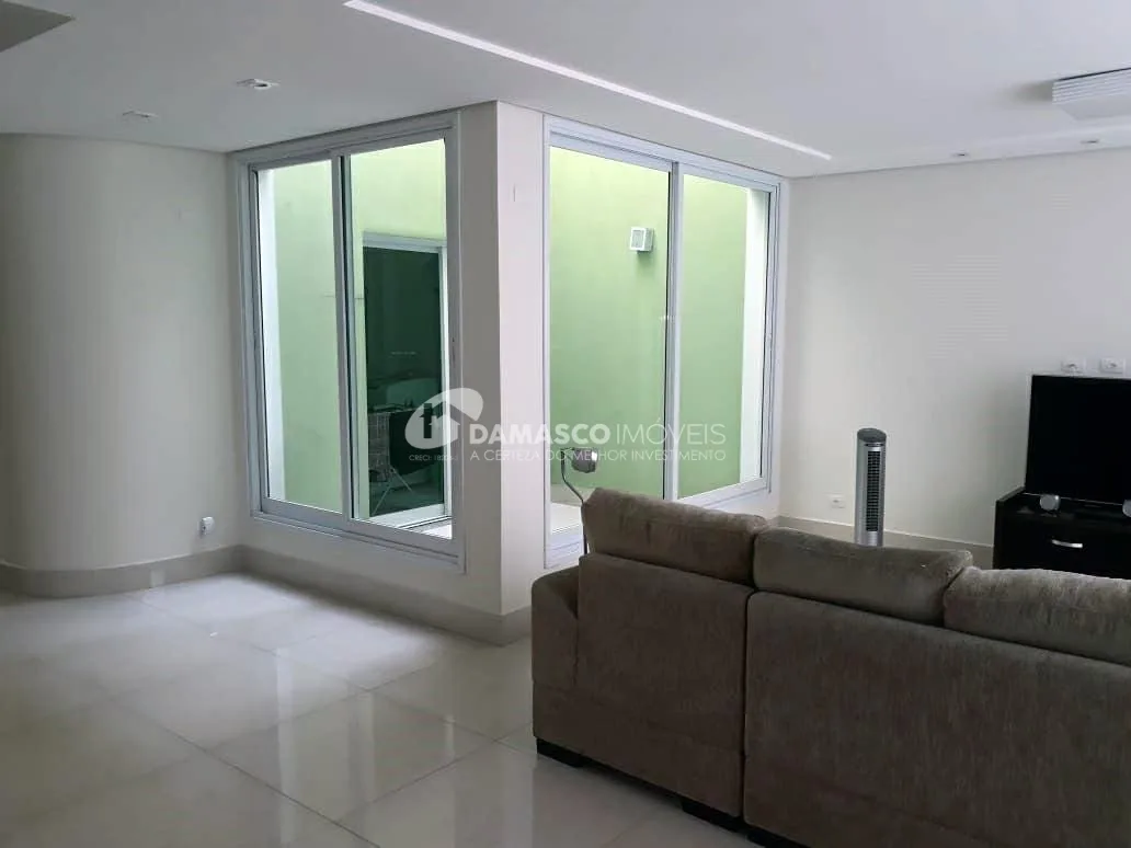 Sobrado à venda 3 Quartos, 3 Suites, 6 Vagas, 306M², Olímpico, São Caetano do Sul - SP