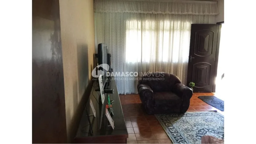 Casa à venda 2 Quartos, 1 Suite, 2 Vagas, 200M², Não informado, Não informado - SP