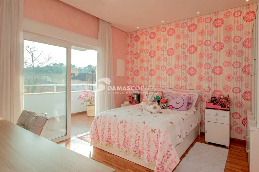 Sobrado à venda 4 Quartos, 4 Suites, 6 Vagas, 550M², Jardim São Caetano, São Caetano do Sul - SP