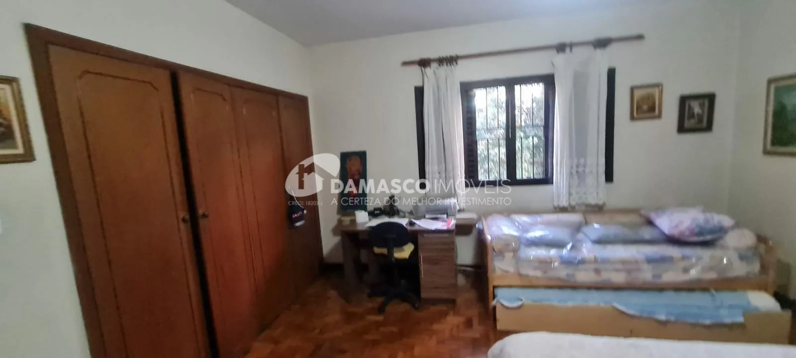Sobrado à venda 3 Quartos, 5 Vagas, 293M², Cerâmica, São Caetano do Sul - SP