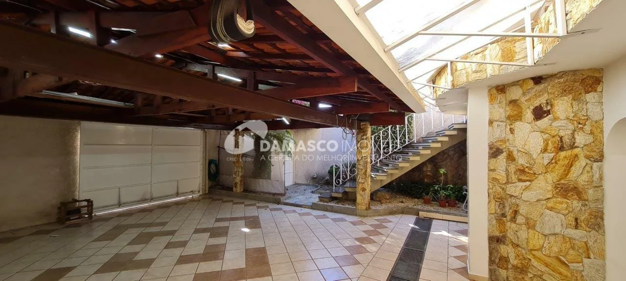 Casa para locação 3 Quartos, 3 Suítes, 6 Vagas, 326 m², Campestre, Santo André - SP