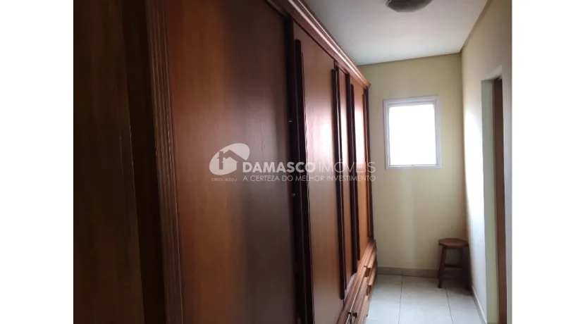 Sobrado à venda 4 Quartos, 4 Suites, 4 Vagas, Jardim São Caetano, São Caetano do Sul - SP