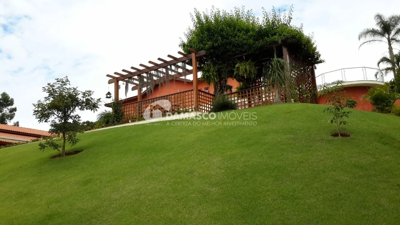Sobrado à venda 5 Quartos, 5 Suites, 12 Vagas, 750M², Não informado, Piracicaba - SP