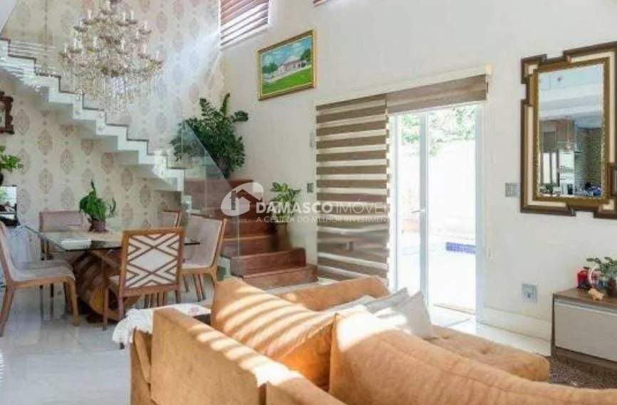 Sobrado à venda 4 Quartos, 3 Suites, 4 Vagas, 260M², Jardim São Caetano, São Caetano do Sul - SP