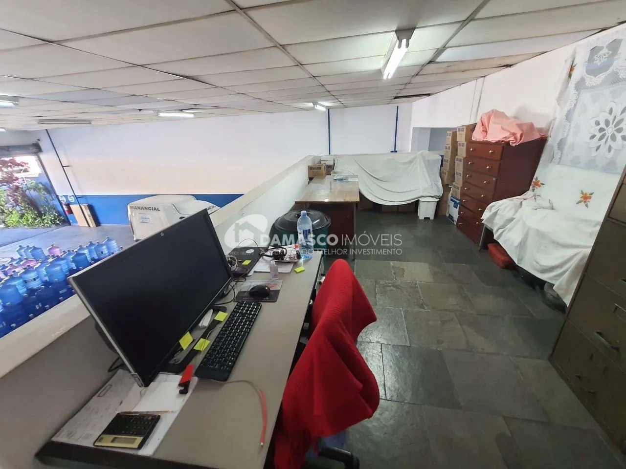 Casa à venda com 3 Quartos, 3 Suites, 3 Vagas, 751M², Utinga, Santo André - SP