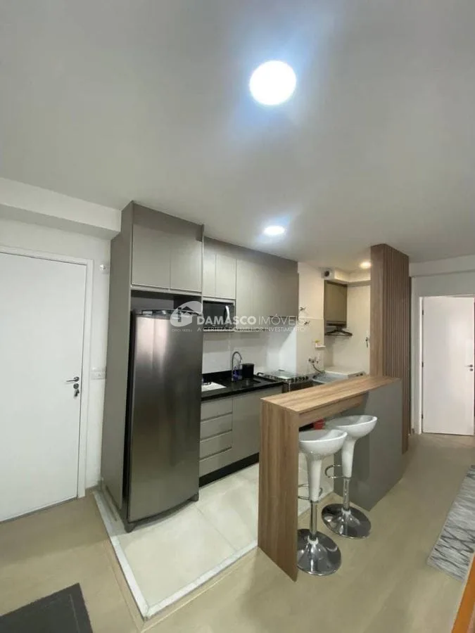 Apartamento com 1 Suite e 1 Vaga de Garagem