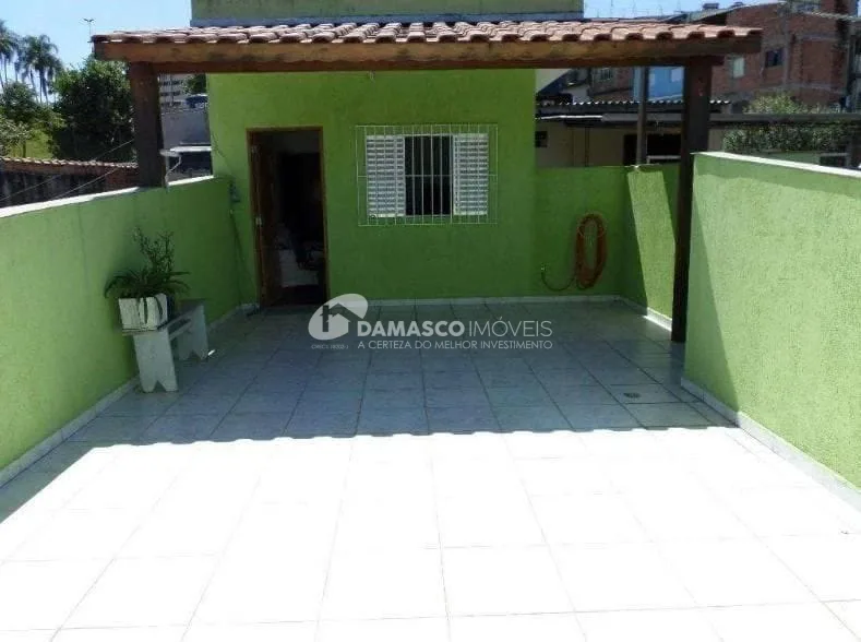 Casa à venda 3 Quartos, 2 Vagas, 205M², Vila Palmares, Santo André - SP