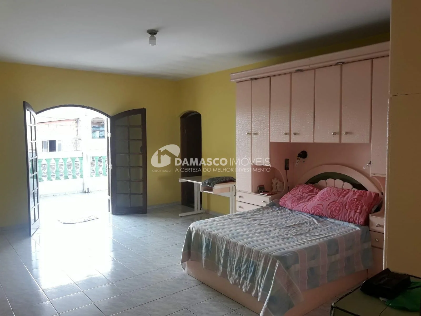 Sobrado à venda 3 Quartos, 1 Suite, 2 Vagas, 110M², Jardim Guairaca, São Paulo - SP
