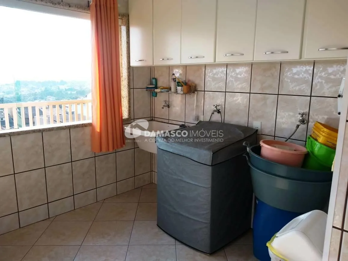 Sobrado à venda 3 Quartos, 1 Suite, 16 Vagas, 572M², Nova Gerty, São Caetano do Sul - SP