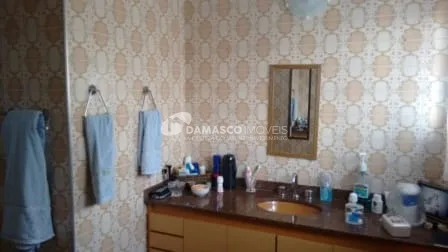 Sobrado à venda 3 Quartos, 1 Suite, 5 Vagas, 262M², Santa Maria, São Caetano do Sul - SP