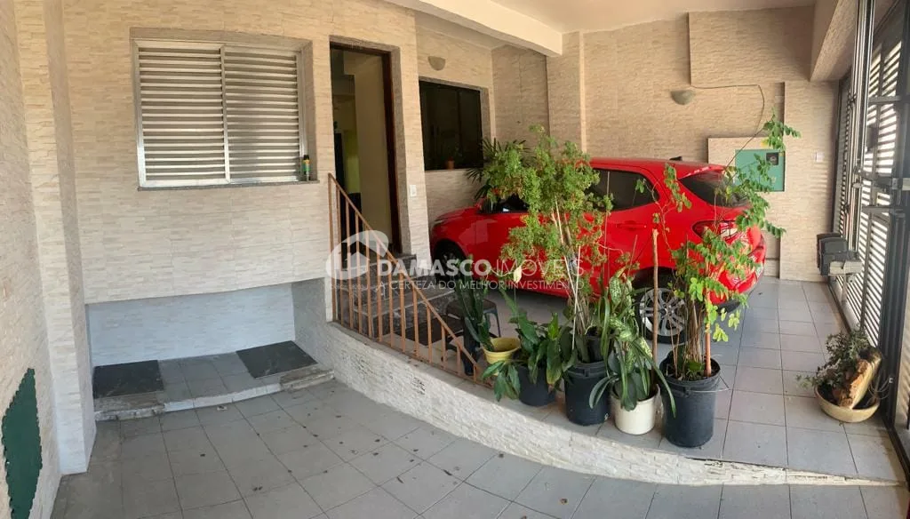 Casa à venda 5 Quartos, 1 Suite, 2 Vagas, 200M², Vila Palmares, Santo André - SP