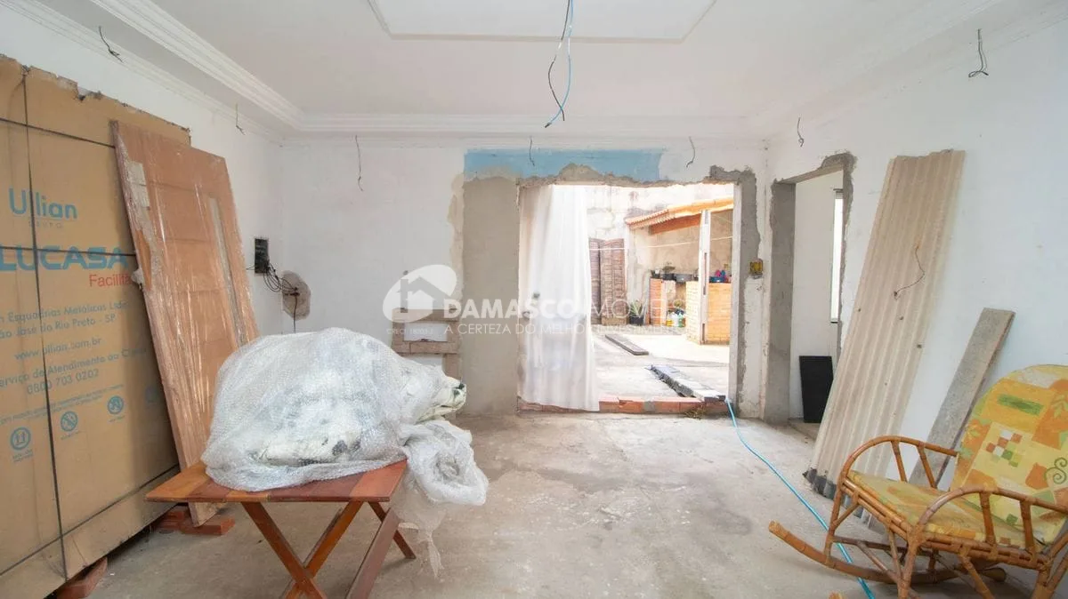 Imóvel com duas casas Bairro Osvaldo Cruz