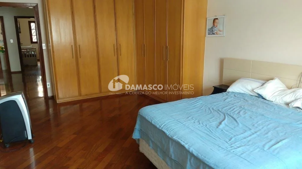 Sobrado à venda 4 Quartos, 1 Suite, 8 Vagas, 400M², Vila Califórnia, São Paulo - SP