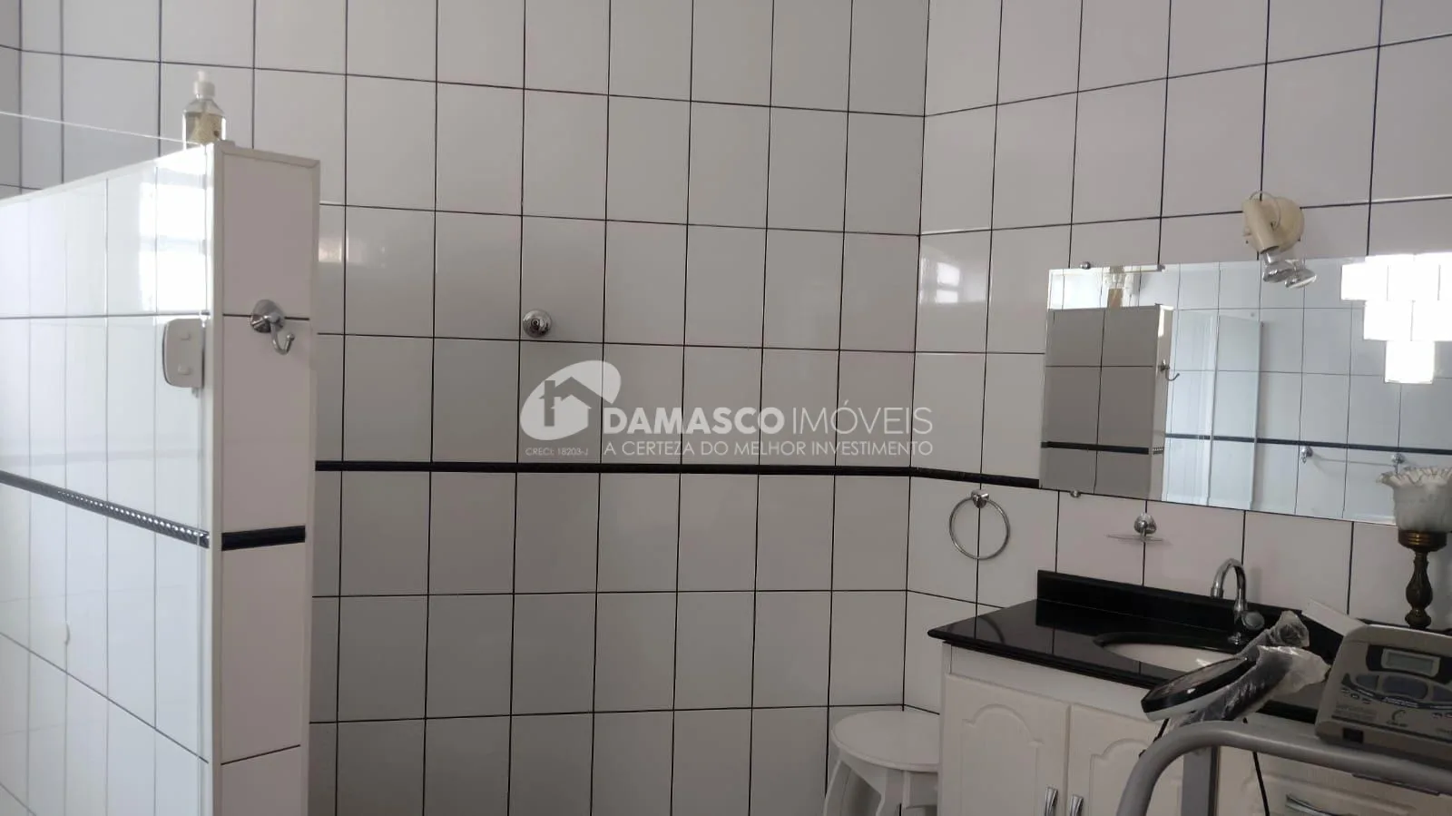 Sobrado à venda 3 Quartos, 3 Suites, 3 Vagas, 240M², Barcelona, São Caetano do Sul - SP