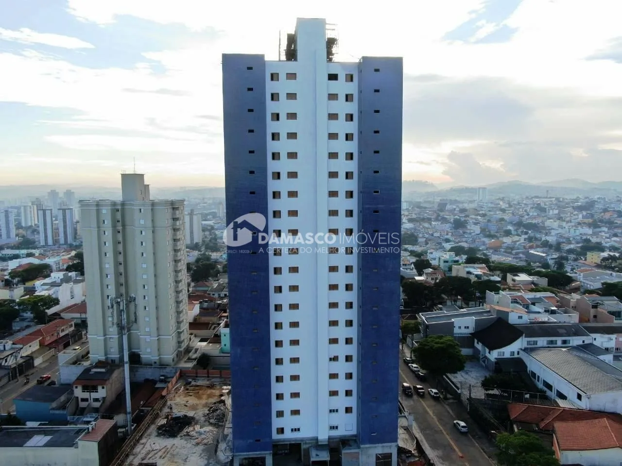 Apartamento à venda 3 Quartos, 1 Suite, 2 Vagas, Vila Alzira, Santo André - SP 