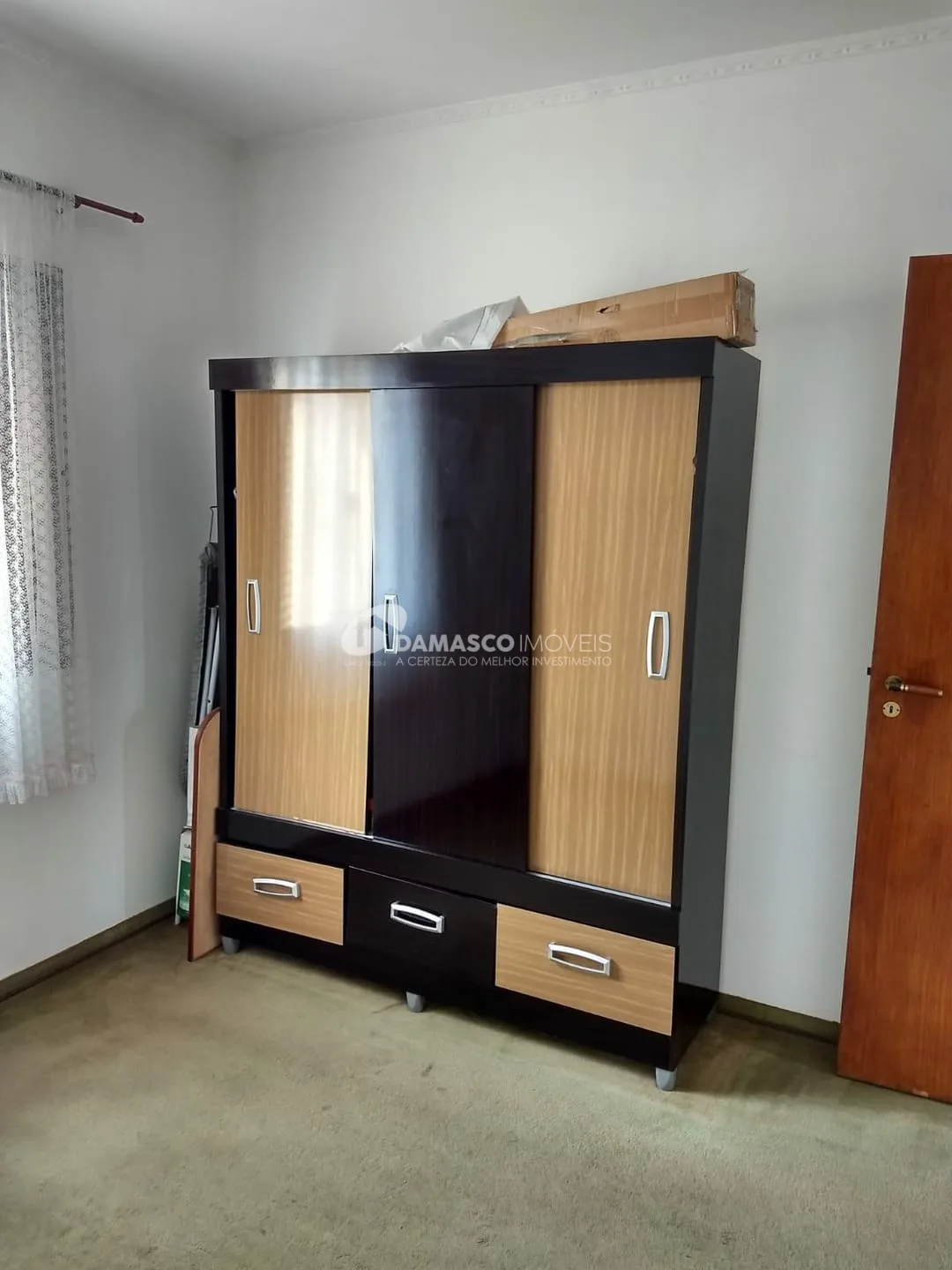 Sobrado à venda 3 Quartos, 1 Suite, 2 Vagas, 195M², Vila Alpina, São Paulo - SP