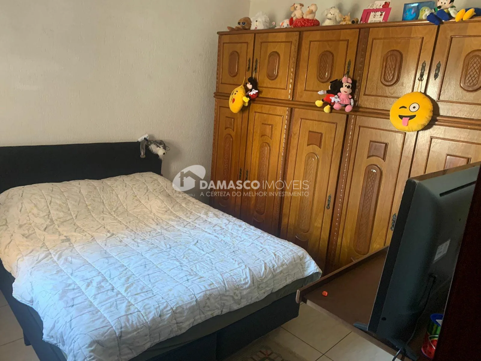 Sobrado à venda 3 Quartos, 1 Suite, 6 Vagas, 252M², Cerâmica, São Caetano do Sul - SP