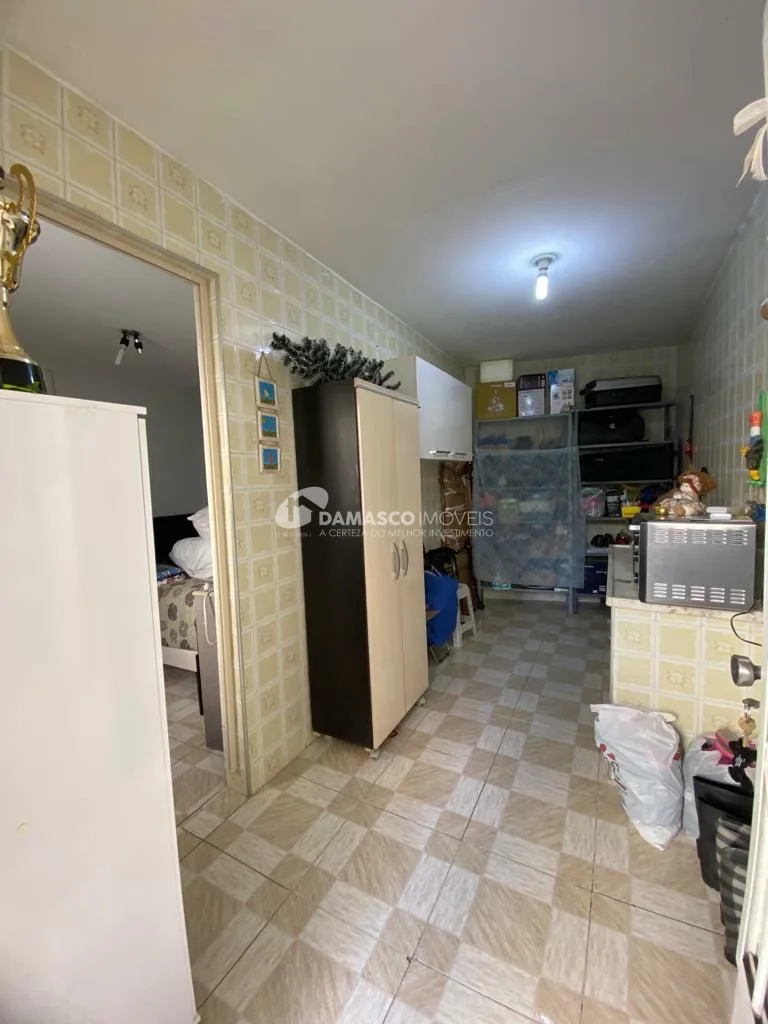 Casa à venda 1 Quarto, 2 Vagas, Vila Palmares, Santo André - SP