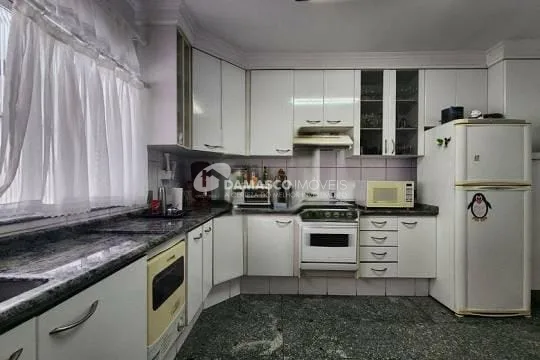 Casa à venda 4 Quartos, 4 Suites, 6 Vagas, 300M², Santa Maria, São Caetano do Sul - SP
